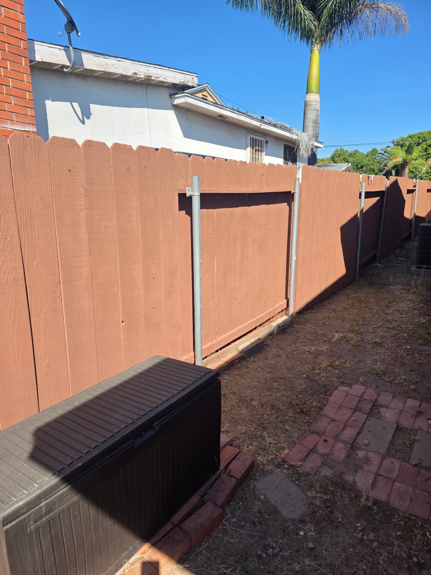Fence Restoration & Repaint